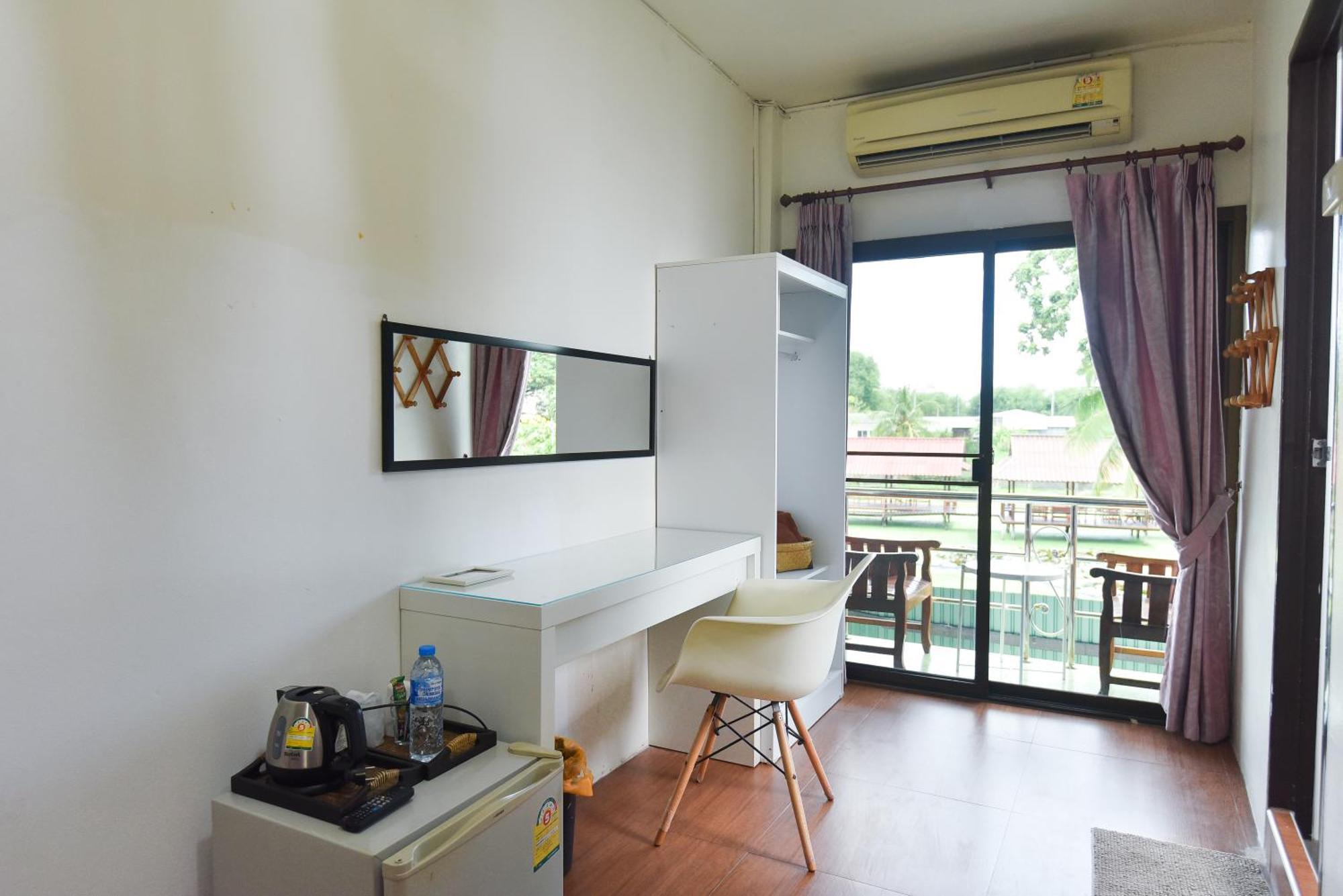 P.U. Inn Resort Phra Nakhon Si Ayutthaya Ngoại thất bức ảnh