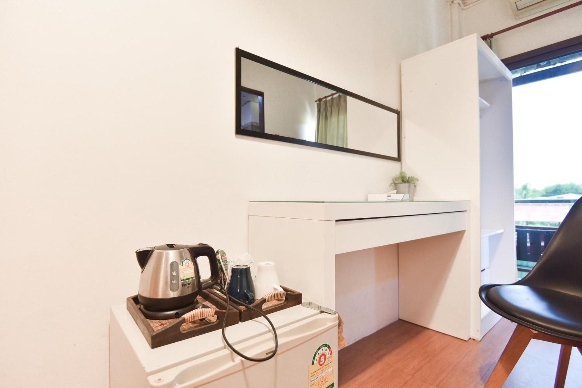 P.U. Inn Resort Phra Nakhon Si Ayutthaya Ngoại thất bức ảnh